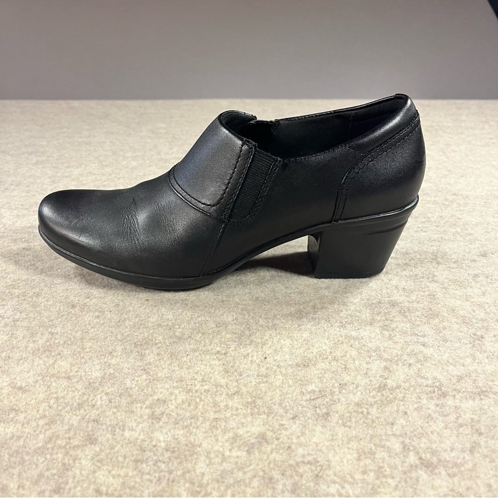 Clarks Collection Womens 8 Black Leather Emslie Craft Shooties Heeled Side Zip